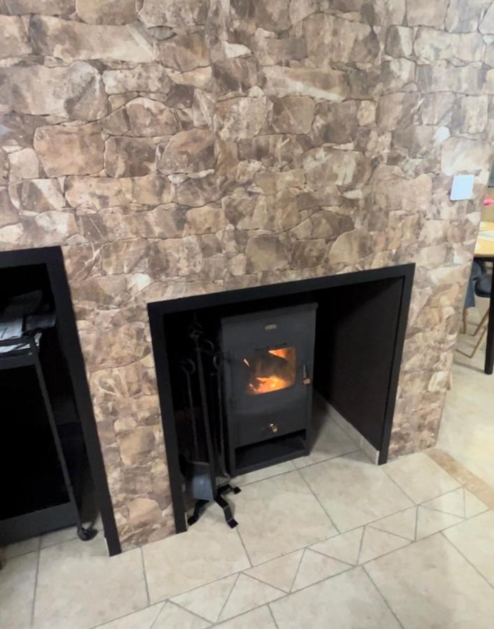 Apartamento Deduv Sklep Hlohovec Exterior foto